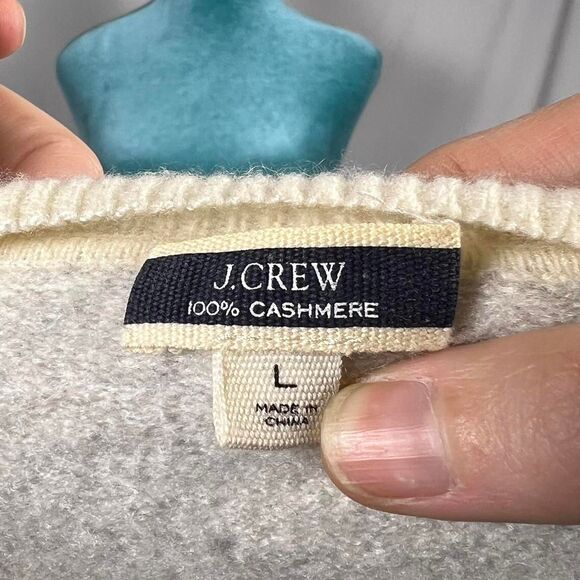 J. Crew 100% Cashmere Crewneck Sweater (Size L) - Picture 6 of 6